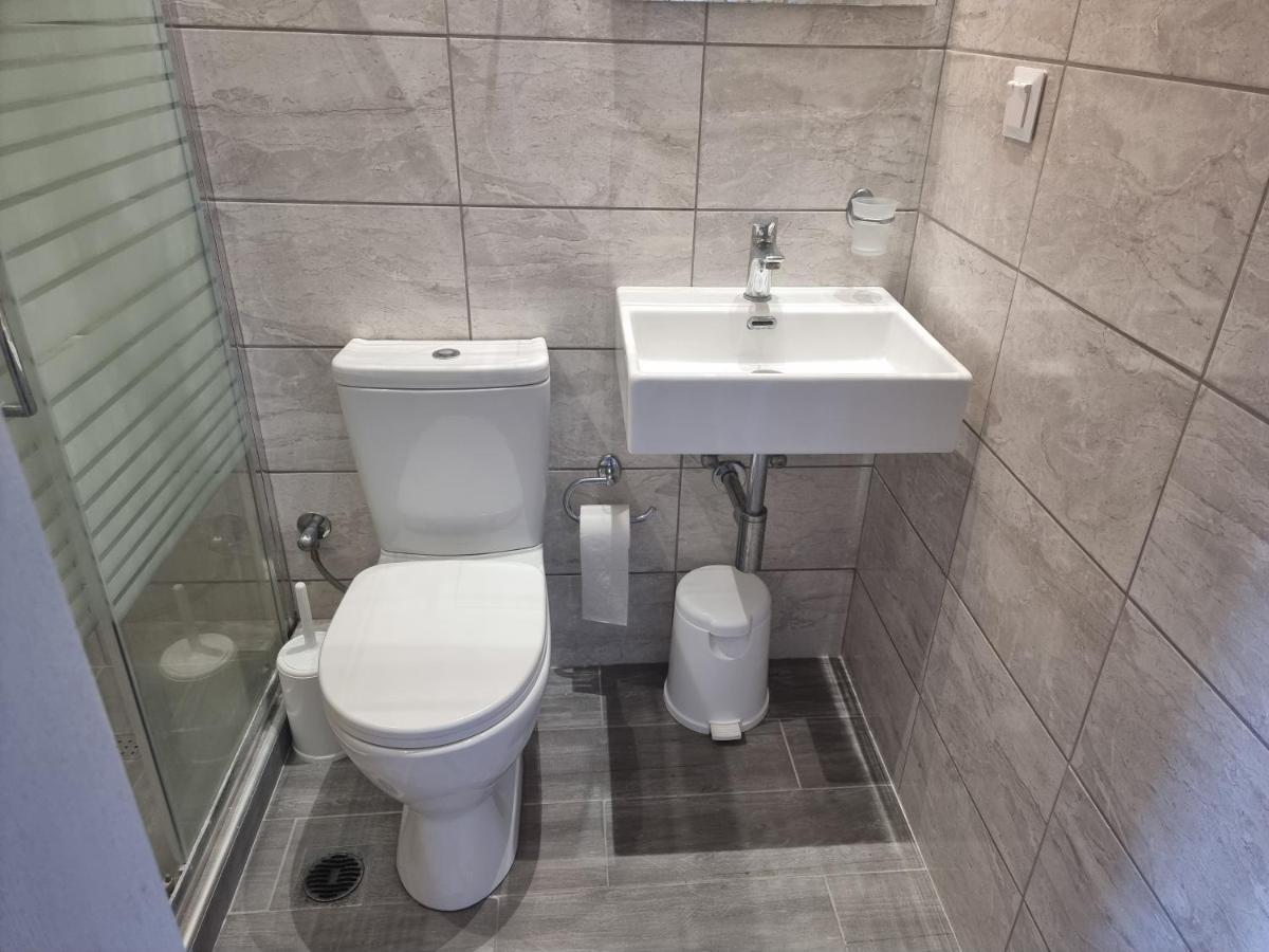 Feakes Apartments Arillas  Exterior foto
